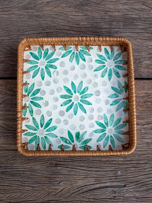 BANDEJA CUADRADA NÁCAR RATAN en Multicolor - Decoración, Uruguay | Cabana, vista 2