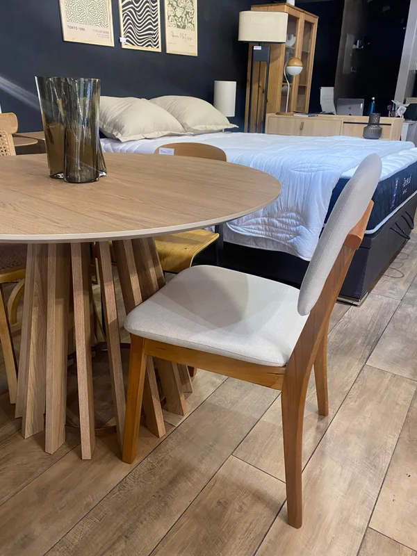 Juego de Comedor Mesa Redonda Pipa 110 cm + 4 Sillas Classic - Olmo - Sillas, Uruguay | Berna home, vista 3