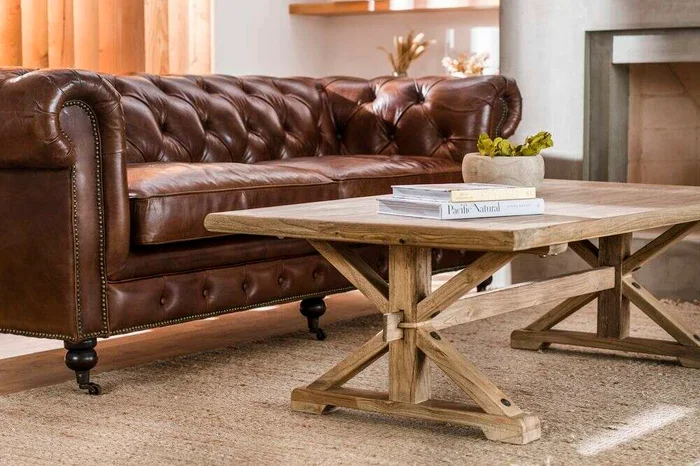 SILLON CHESTERFIELD CUERO ITALIANO - 3 CUERPOS en Marrón - Sillones y sofás, Uruguay | La Iberica, vista 23
