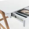 Escritorio Dyana melamina acabado blanco y patas de madera maciza de roble 120 x 60 cm en Multicolor - Escritorios y sillas de escritorio, Uruguay | Kavehome, vista 4 de 6