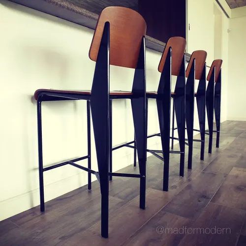 Bar Stool | tipo Jean Prouvé - Butacas, banquetas y puffs, Uruguay | Mad for Modern