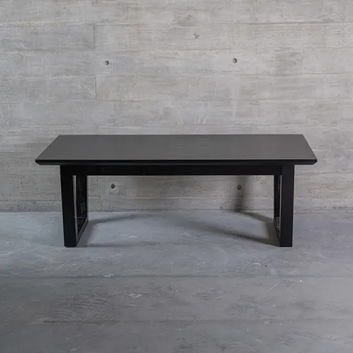 Mesa de Centro Niki en Negro - Mesas de living, Uruguay | Walnut