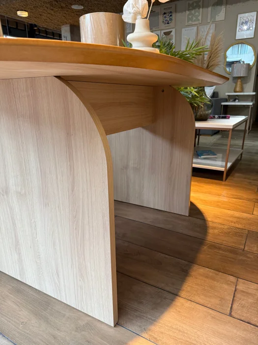 Mesa de Comedor Ovalada 180 x 90 Arco – Crudo en Madera natural - Mesas de comedor, Uruguay | Berna Home, vista 5