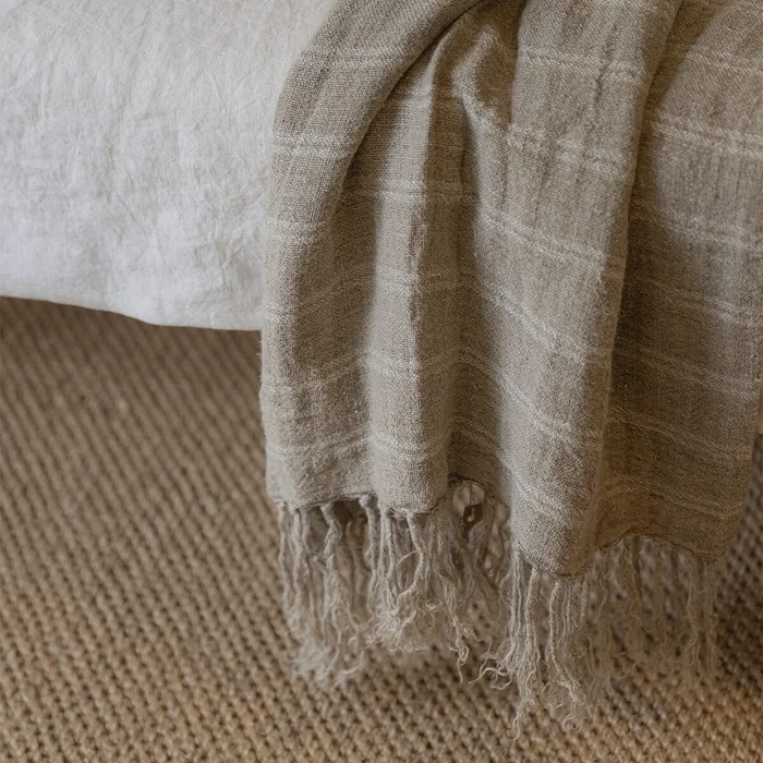 Throw Kok en Beige - Textiles, Uruguay | De Arcos