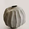 JARRÓN DECORATIVO CERÁMICA REDONDO - Jarrones, Uruguay | Zara Home, vista 1 de 5