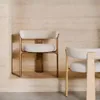 Silla Granite de 3 patas de chenilla beige y madera maciza fresno acabado natural FSC 100% en Beige - Sillas, Uruguay | Kavehome, vista 3 de 10