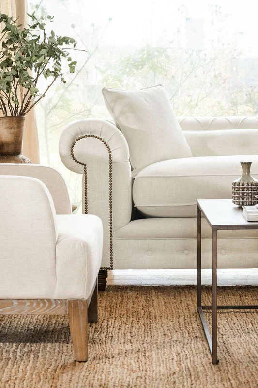 SILLON CHESTERFIELD - LINO ANTIMANCHAS en Blanco - Sillones y sofás, Uruguay | La Iberica, vista 10