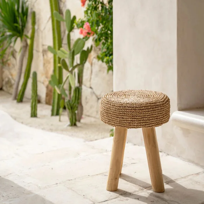 Banco de Teca y Sisal Centrik | Casakos en Beige - Butacas, banquetas y puffs, Uruguay | Casakos, vista 5
