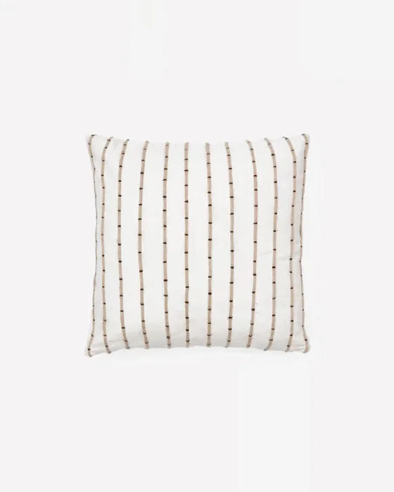 Almohadón Auila 100% de algodón con bordado de yute 45 x 45 cm en Beige, Blanco, Negro - Textiles, Uruguay | Kavehome