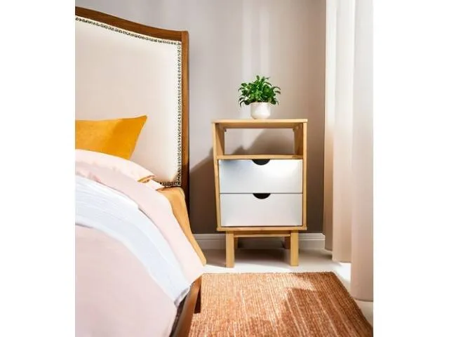 Mesa de Luz 2C y espacio Mel/Gris Linea Nordica en Madera Maciza en Madera natural - Mesas de luz, Uruguay | Que Sal Muebleria
