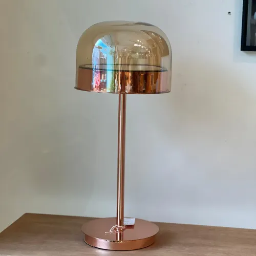 Lampara de mesa cobre en Cobre - Lámparas de mesa, Uruguay | FMB