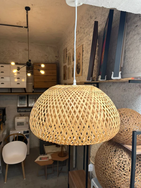 Lámpara Colgante Fibra Natural Bambú Diámetro 45cm en Madera natural - Lámparas colgantes, Uruguay | Berna Home, vista 4