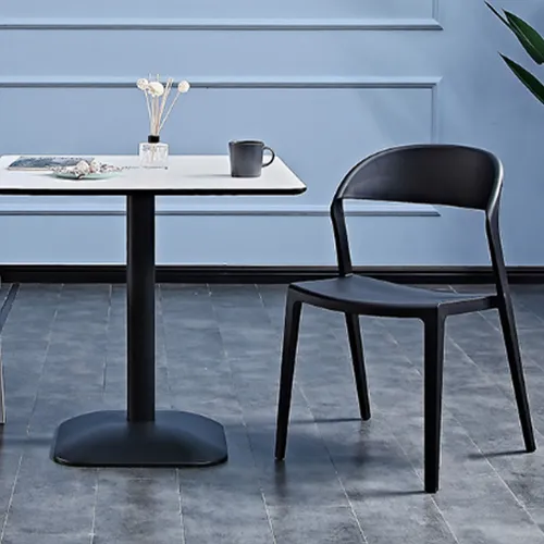 Silla Linna en Negro - Sillas, Uruguay | Seppia