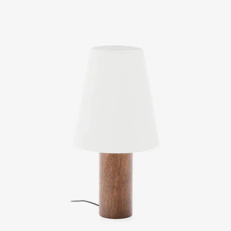 Lámpara de mesa Marga de madera maciza de caucho con acabado oscuro - con acabado oscuro en Blanco - Lámparas de mesa, Uruguay | Kavehome