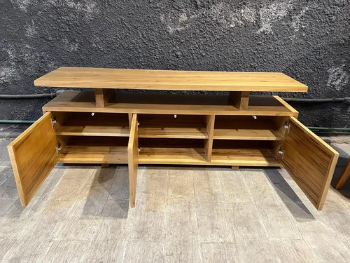 Rack Mueble Para Tv Ozark Esterilla 3 Puertas Madera Maciza A Elección en Madera natural, Uruguay | Ozark Home, vista 2
