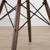 DAW fibra de vidrio | Charles & Ray Eames - Sillas, Uruguay | Mad for Modern, vista 2 de 3