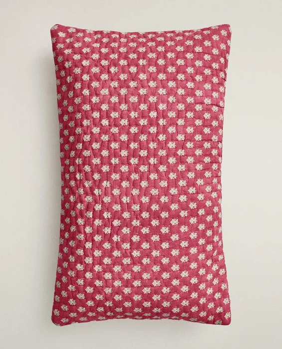 FUNDA COJÍN ALGODÓN FLORES | KATHARINE POLE en Rosa - Textiles, Uruguay | Zara Home, vista 4