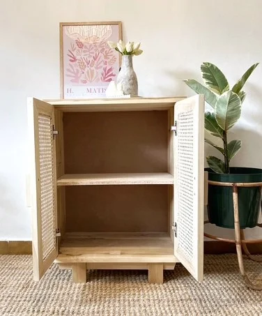 Mini alacena con esterilla natural en Madera natural - Aparadores y recibidores, Uruguay | Decoramuss, vista 4