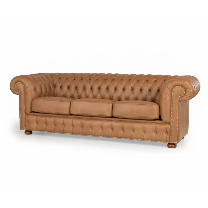 Sillón 100% Cuero - 3 Cuerpos - Chesterfield - Camel en Marrón - Sillones y sofás, Uruguay | Rústico Hogar, vista 2