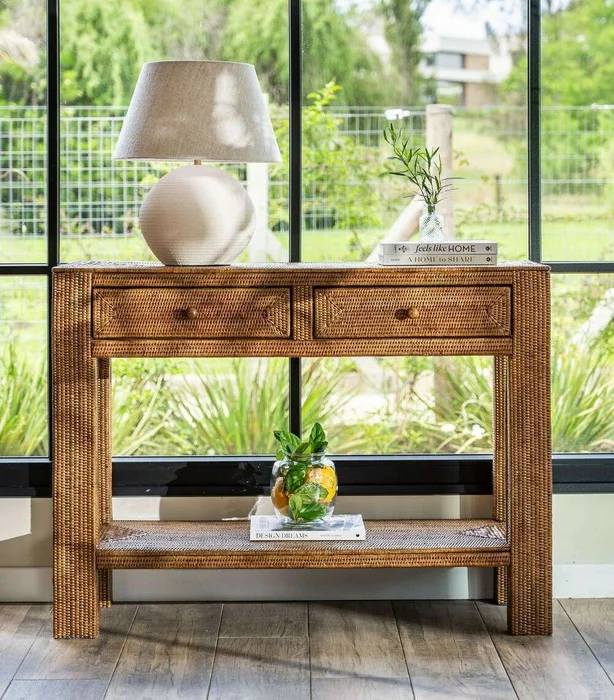 CONSOLA DE RATTAN - 1.10 X 0.40 MTS en Marrón - Bibliotecas, Uruguay | La Iberica