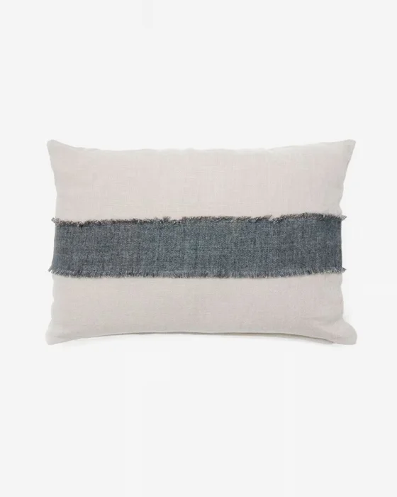 Almohadón Daf 100% de lino - beige y gris con flecos 40 x 60 cm en Beige - Textiles, Uruguay | Kavehome