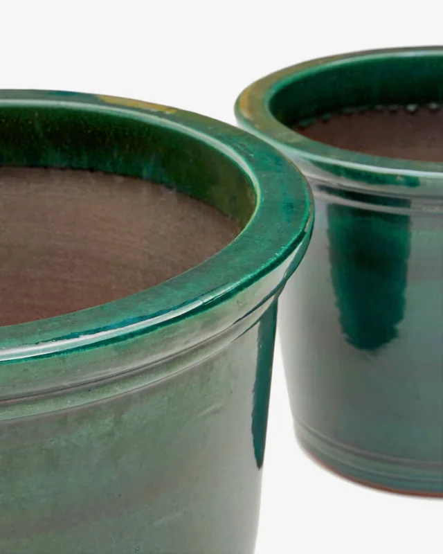 Set Presili de 2 maceteros de cerámica con acabado verde glaseado Ø 37 / 47 cm en Verde - Muebles para el exterior, Uruguay | Kavehome, vista 3