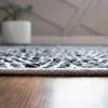 ALFOMBRA ONDAS 244x305CM BLANCO/NEGRO en Blanco - Textiles, Uruguay | Koz, vista 3 de 4