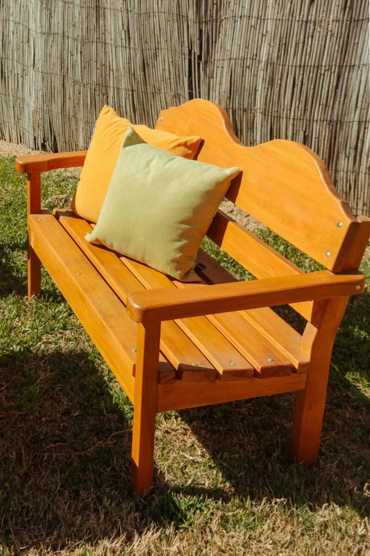 Sillón clásico 2 cuerpos — Serra Amoblamientos en Madera natural - Muebles para el exterior, Uruguay | Serra Amoblamientos, vista 4