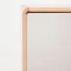 Aparador Anielle - 1 puerta y 3 cajones de madera maciza y chapa de fresno 150 x 78 cm en Off-white - Aparadores y recibidores, Uruguay | Kavehome, vista 5 de 10