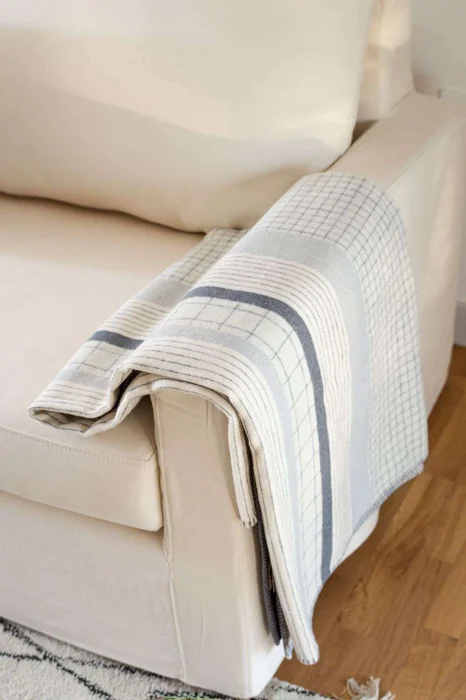 SILLON SOFIA - JEAN NATURAL LAVABLE en Blanco - Sillones y sofás, Uruguay | La Iberica, vista 6