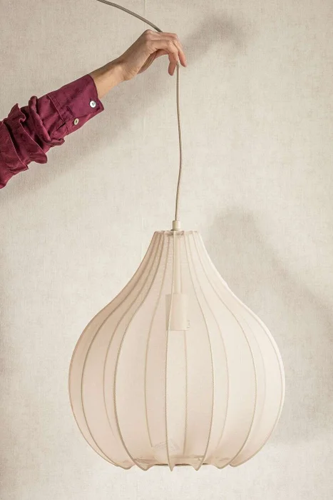 LAMPARA DE TECHO GOTA - 39 CMS - Lámparas colgantes, Uruguay | La Iberica
