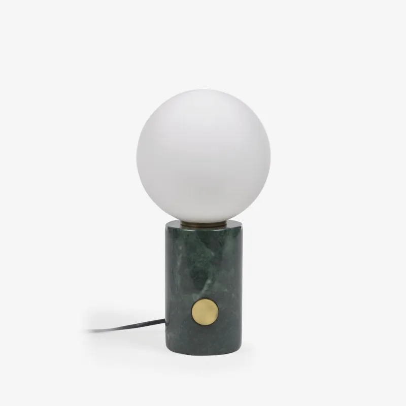 Lámpara de mesa Lonela de mármol con acabado verde en Verde - Lámparas de mesa, Uruguay | Kavehome