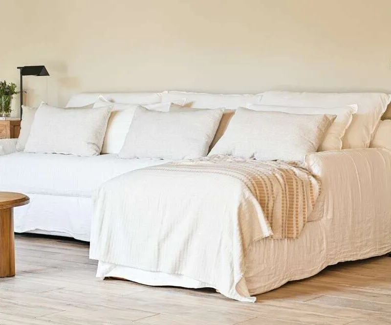 SILLON ALMA RINCONERO - LINO BLANCO en Blanco - Sillones y sofás, Uruguay | La Iberica