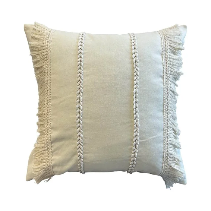 ALMOHADON TRENZAS Y FLECOS 45x45CM CREMA en Blanco - Textiles, Uruguay | Decohogar