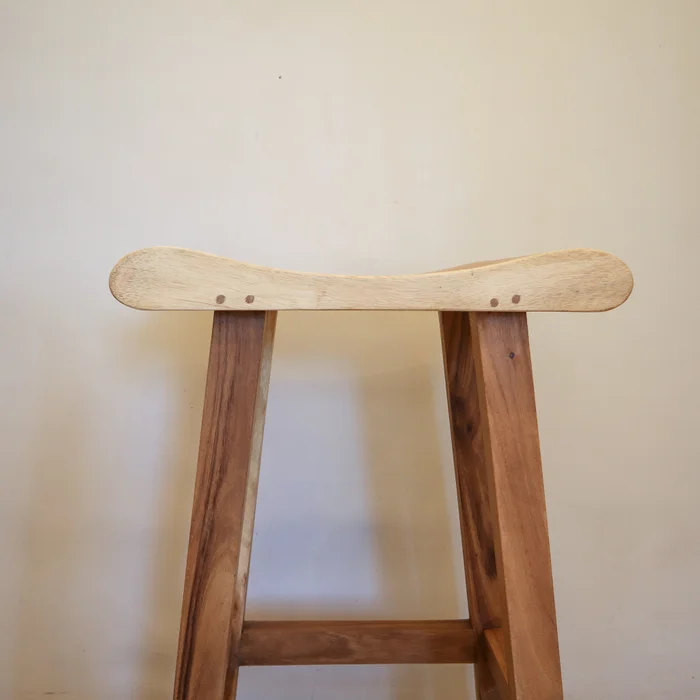 Taburete de Teca Baik | Casakos en Madera natural - Butacas, banquetas y puffs, Uruguay | Casakos, vista 8