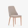 Silla Rosie de chenilla y patas de madera maciza de fresno con acabado natural - marrón en Marrón, Natural - Sillas, Uruguay | Kavehome, vista 1 de 10