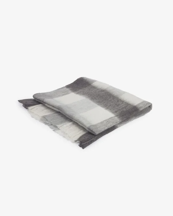 Manta Catarina cuadros blancos y grises 125 x 150 cm en Multicolor - Textiles, Uruguay | Kavehome