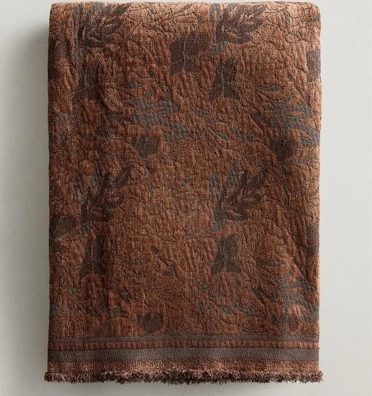 MANTA CHENILLA JACQUARD - Textiles, Uruguay | Zara Home