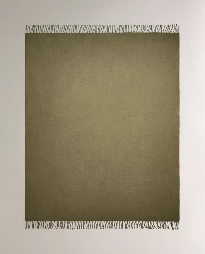 MANTA DECORATIVA FLECOS - Textiles, Uruguay | Zara Home, vista 2
