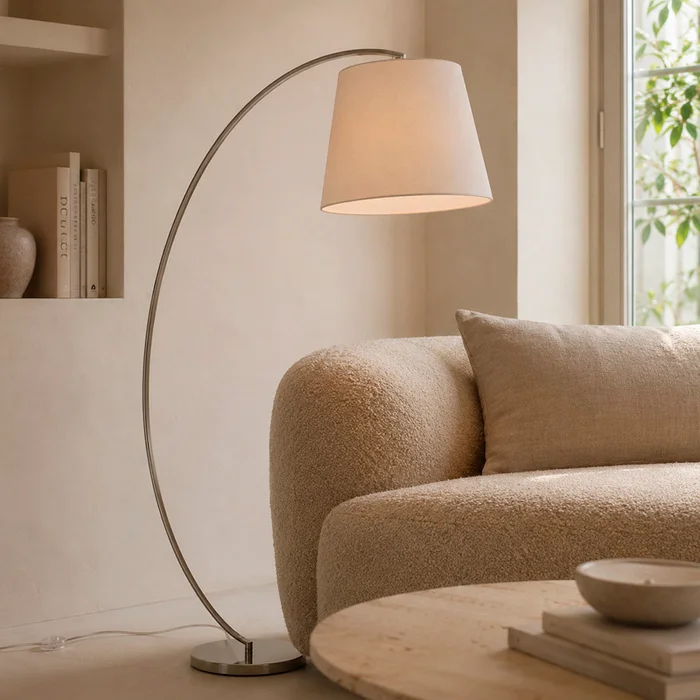 Lámpara de pie Copenhague cromo en Blanco - Lámparas de pie, Uruguay | Alta Gracia Deco, vista 2