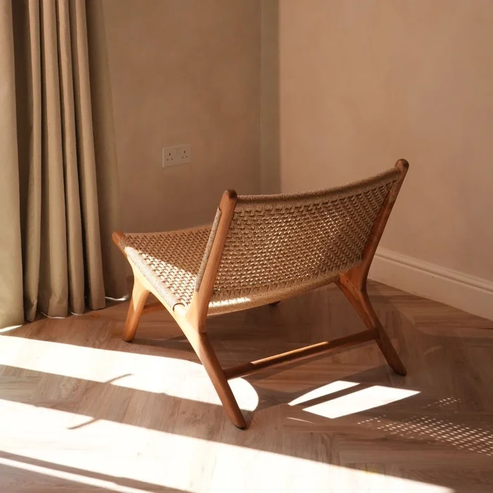 Butaca Kalei en Madera natural - Butacas, banquetas y puffs, Uruguay | Casakos, vista 3