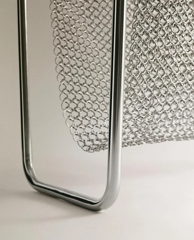 REVISTERO METAL REJILLA en Plateado - Aparadores y recibidores, Uruguay | Zara Home, vista 4