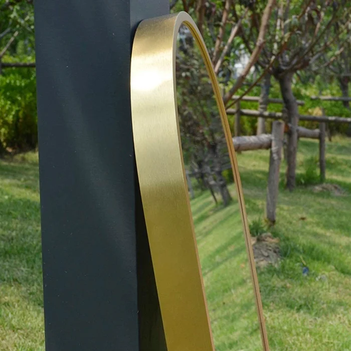Espejo Oval dorado 70x100cm Aluminio en Dorado - Espejos, Uruguay | Alta Gracia Deco, vista 3