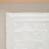 Cuadro Kut de papel maché blanco 90 x 70 cm en Blanco - Decoración de pared, Uruguay | Kavehome, vista 4 de 7