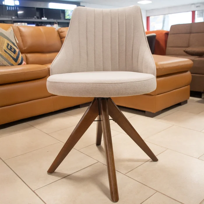 SILLA MALU GIRATORIA PATAS DE MADERA / COLOR GRIS CLARO 2105 en Beige - Escritorios y sillas de escritorio, Uruguay | Rosas Hermanos, vista 3