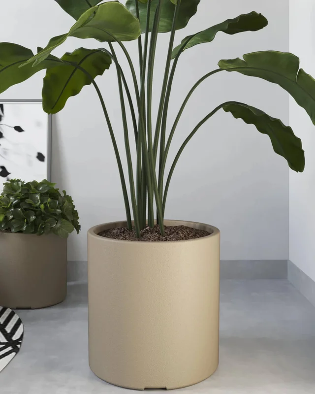 Macetero Cilindro 40 Beige Alto 40cm x 40cm diametro, 50 lts en Beige - Macetas, Uruguay | Champagne Home, vista 3