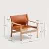 Butaca Jan de fibras de cuero reciclado - marrón claro y madera maciza de fresno con acabado tono natural FSC 100% en Marrón - Butacas, banquetas y puffs, Uruguay | Kavehome, vista 10 de 10