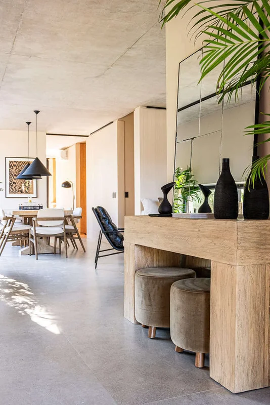 MESA DE ARRIMO / CONSOLA TAURET - 1.42 MTS en Madera natural - Bibliotecas, Uruguay | La Iberica, vista 19