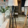 Lámpara de Pie Trípode Desmontada – Negro - Lámparas de pie, Uruguay | Berna home, vista 2 de 8