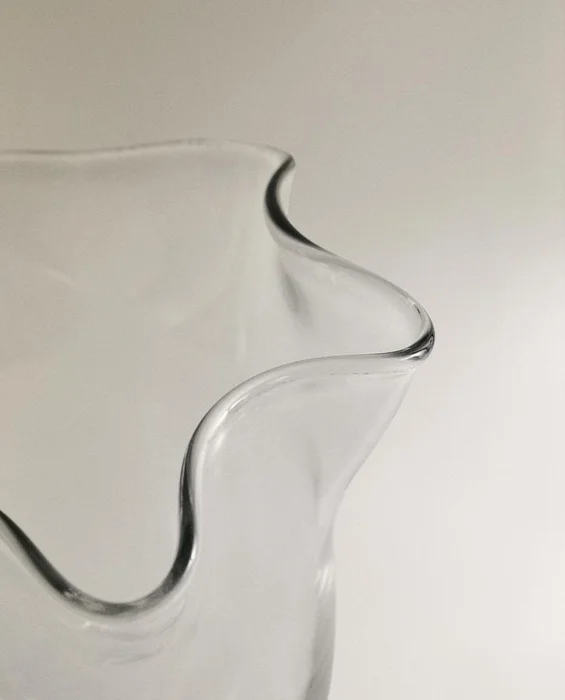 JARRÓN VIDRIO TRANSPARENTE ONDULADO - Jarrones, Uruguay | Zara Home, vista 3